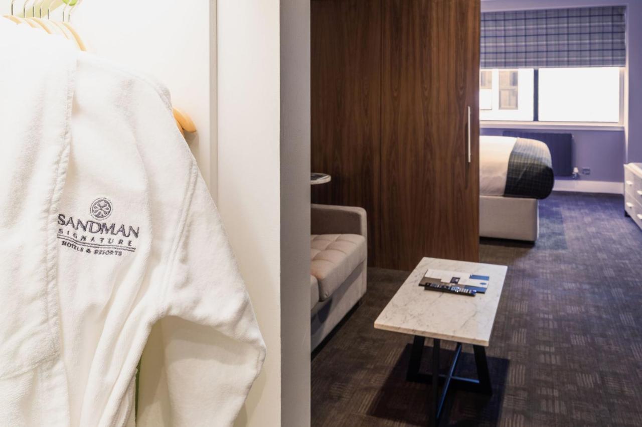 Sandman Signature Hotel&spa